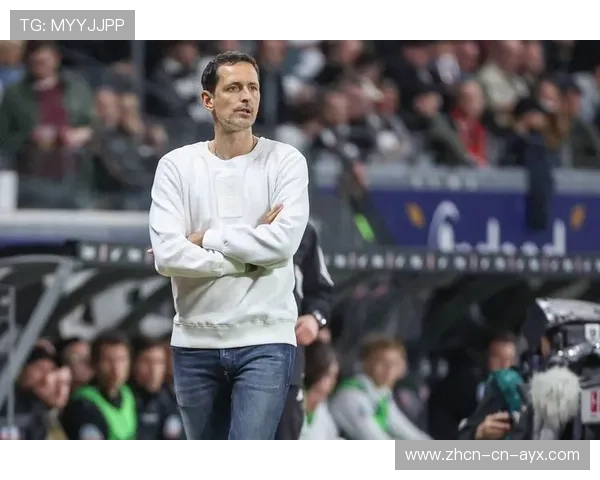 法兰克福主帅托普穆勒下课：战平不莱梅成导火索